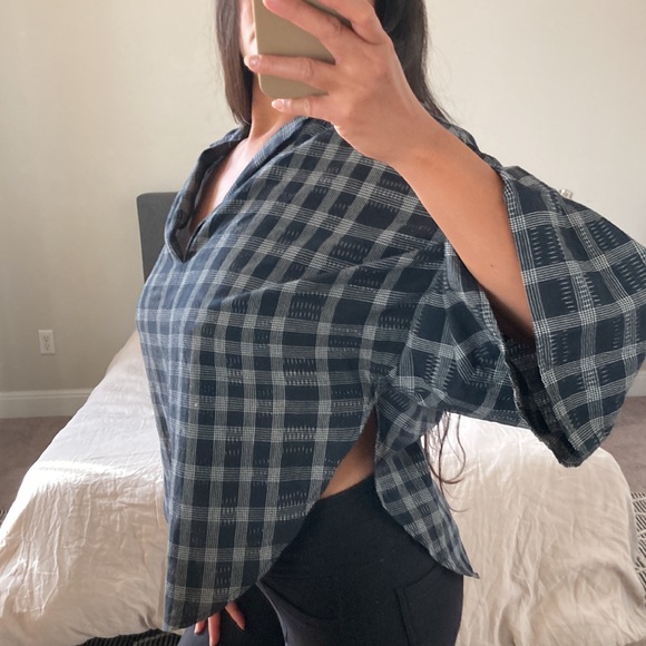 TOME New York check flutter sleeve henley blouse - Picture 13 of 14